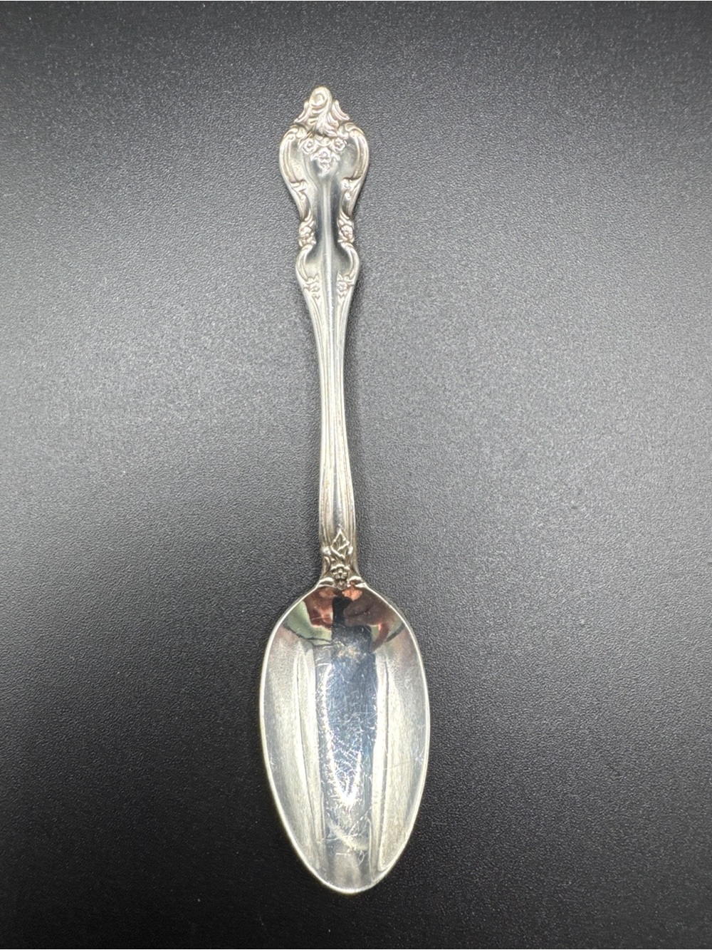 Vintage 1847 Rogers Bros IS Silverplated Ornate Floral Scroll Teaspoon